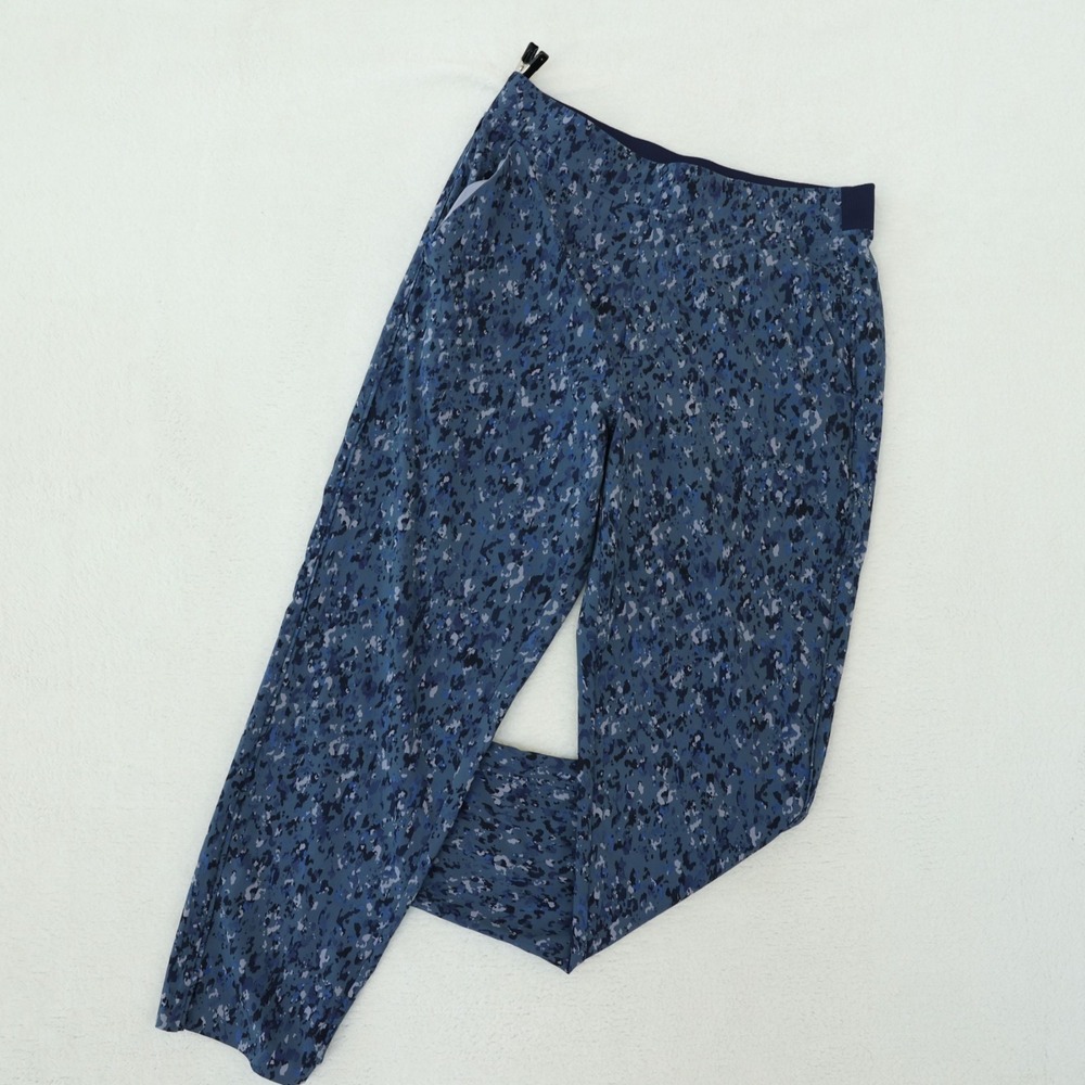 Athleta Brooklyn Pant Women's 12 Captivate Chrome Blue Camo Pull On Ankle Travel